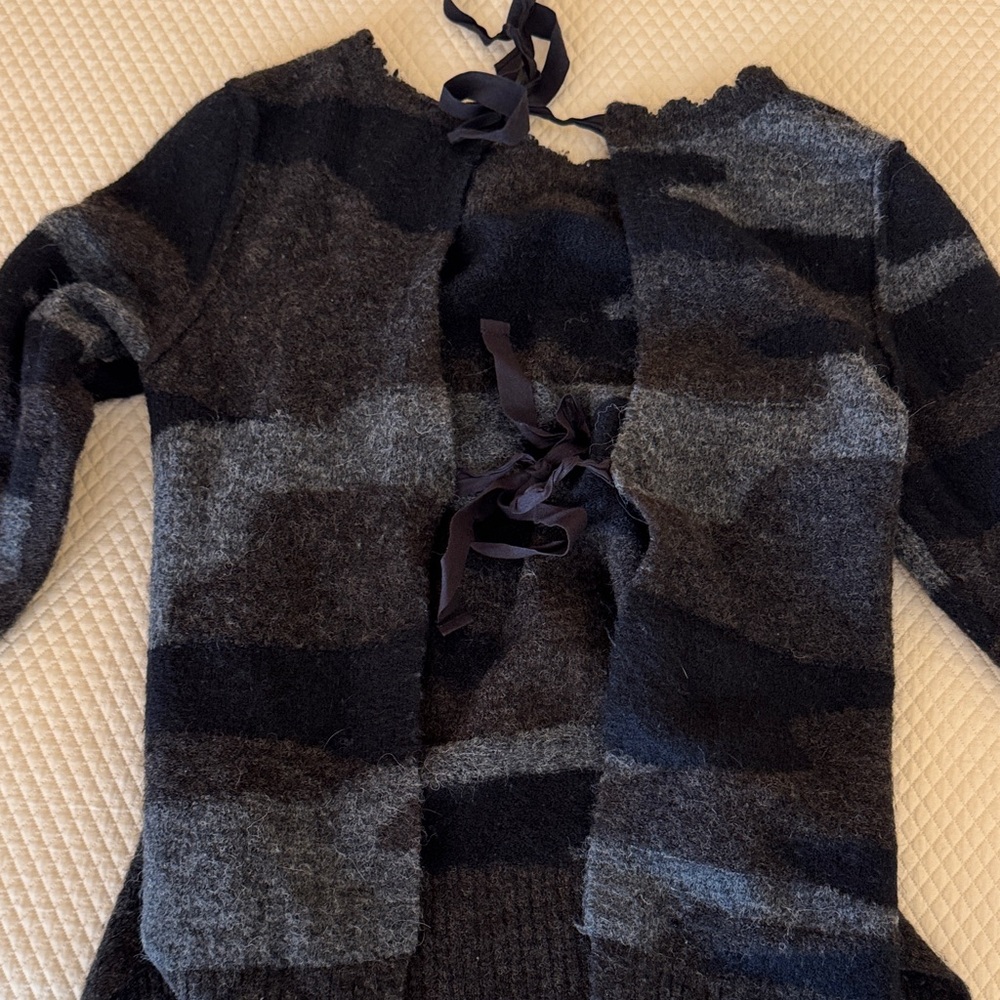Isabel Marant Black and Gray Camouflage Sweater